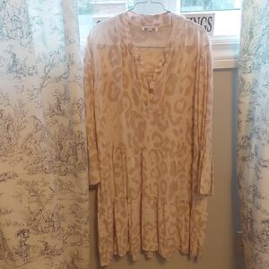Made in Italy -Leopard Print Midi Dress in Cream